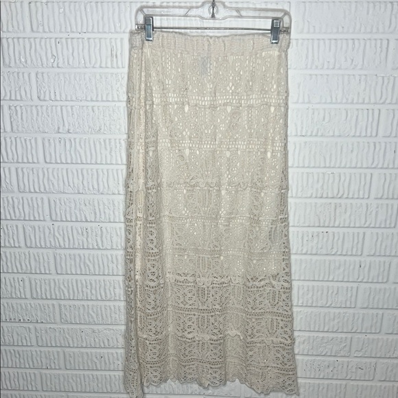 Cream Maxi Skirt Lace - Picture 1 of 2